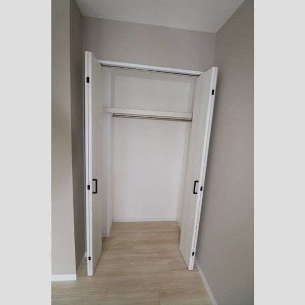 収納 (クローゼット)