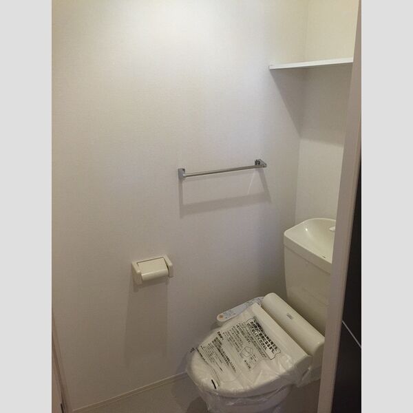 トイレ (温水洗浄暖房便座)