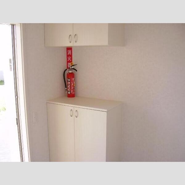 玄関 (シューズボックス)