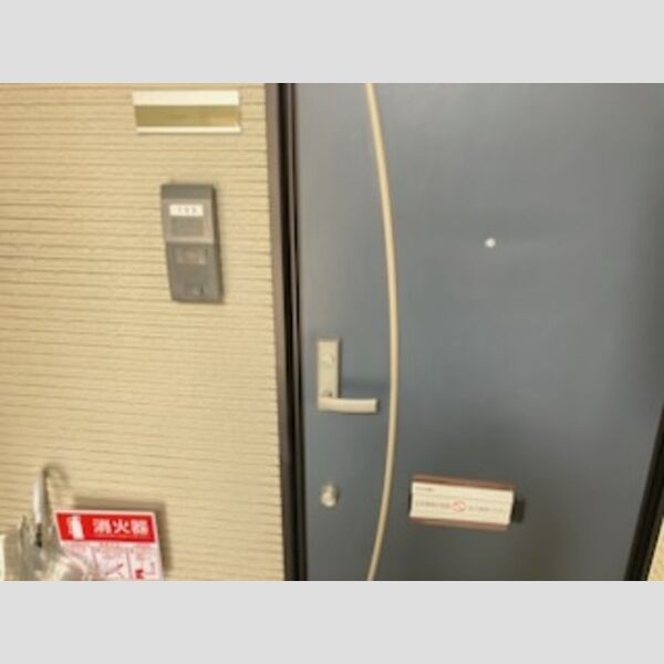 玄関 (玄関)