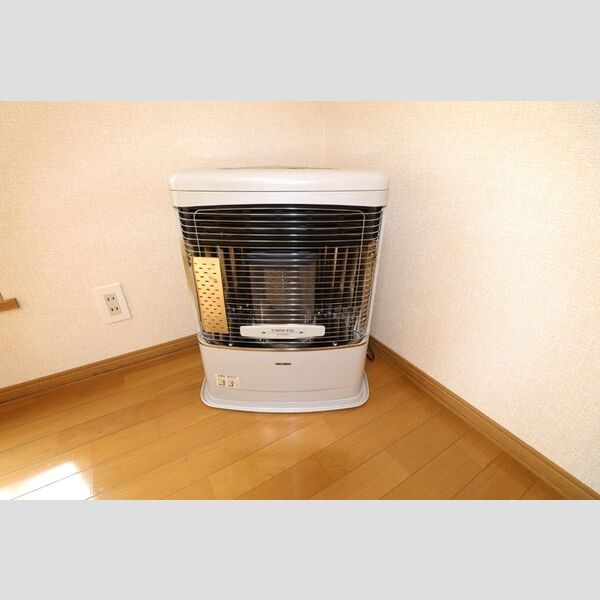 その他設備 (暖房器具)