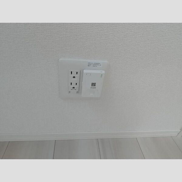 その他 (Wi-Fiアクセスポイント付きインターネット無料、)