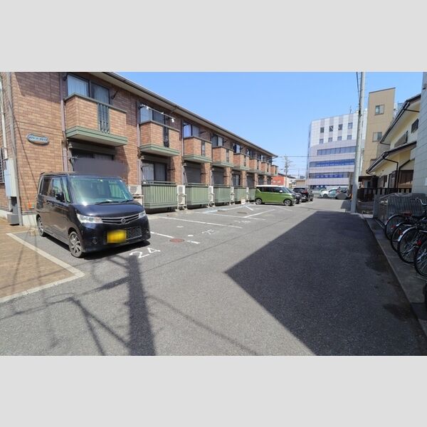駐車場 (駐車場)