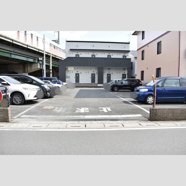 駐車場 (駐車場)
