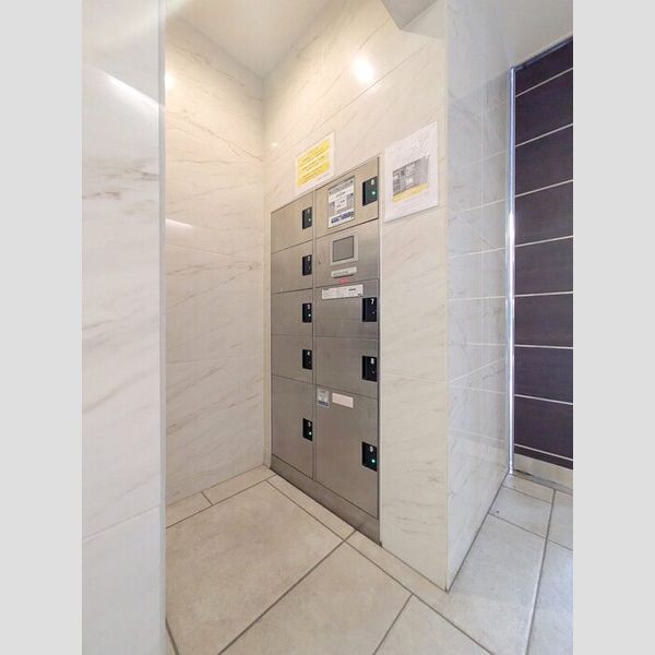 現地周辺 (宅配ボックス)