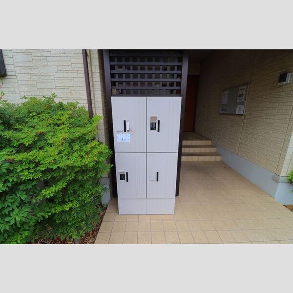 現地周辺 (宅配BOX)