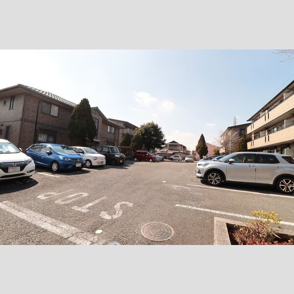 駐車場 (駐車場)