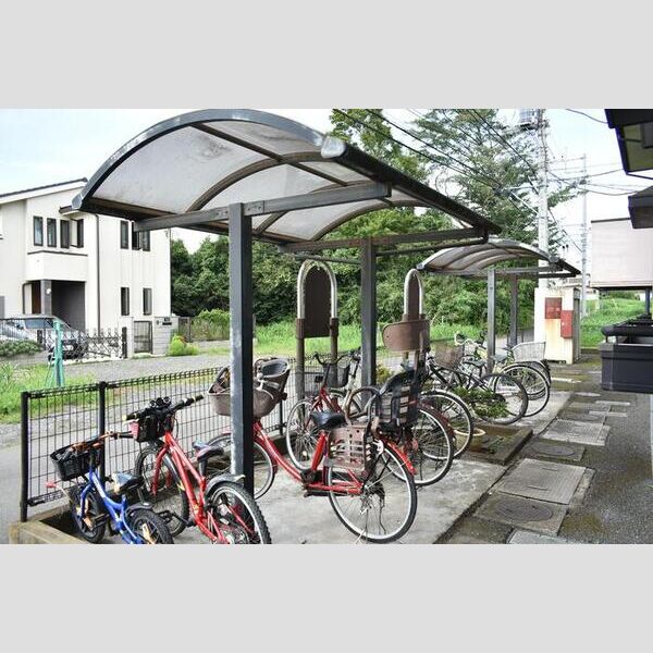 駐車場 (駐輪場)