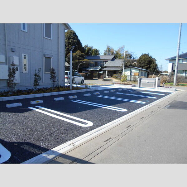 駐車場 (駐車場)