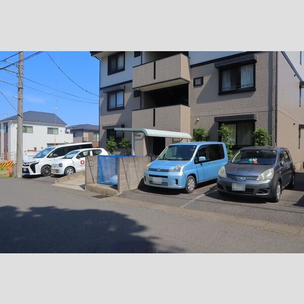 駐車場 (駐車場)