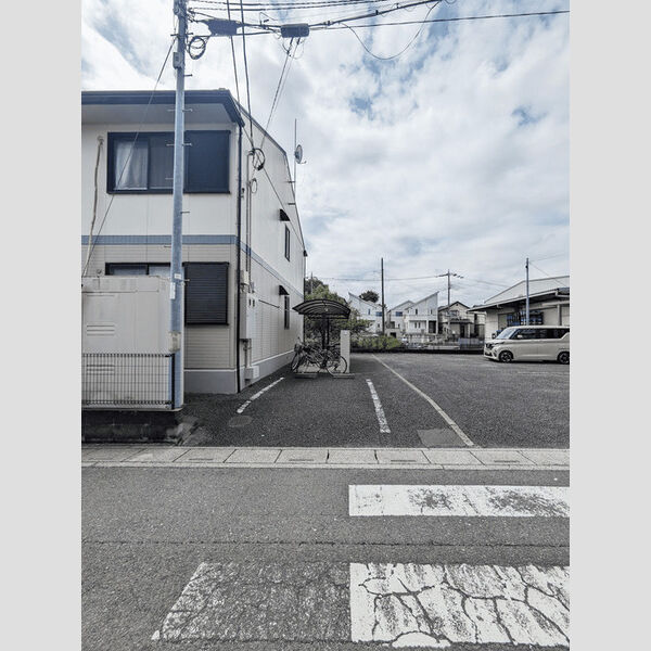 駐車場 (駐車場)