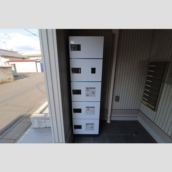 現地周辺 (宅配BOX)