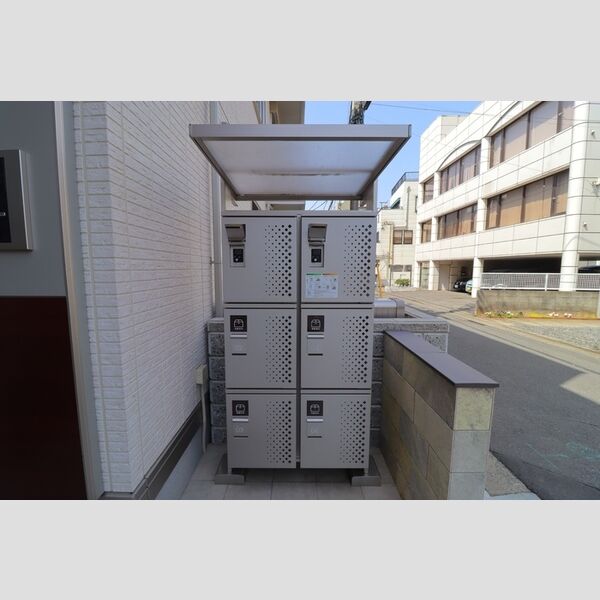 現地周辺 (宅配BOX)