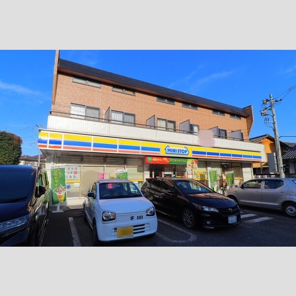 現地周辺 (ミニストップ さいたま上小町店)