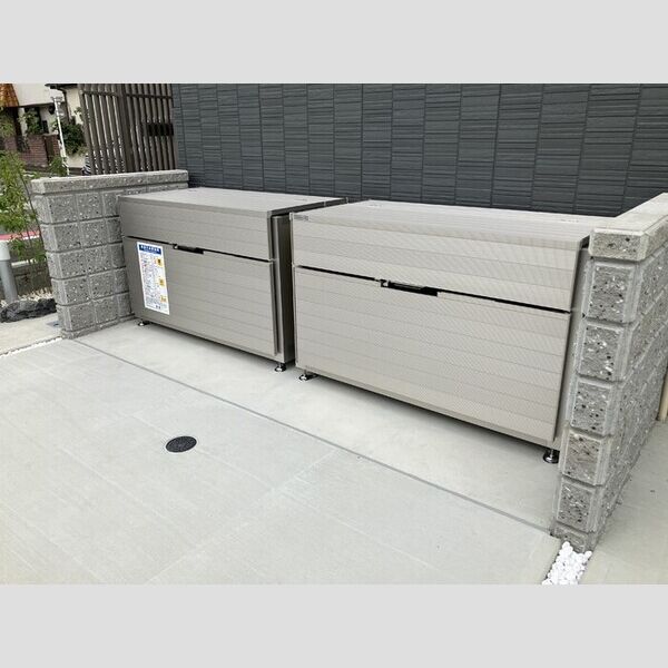 現地周辺 (ゴミ置き場)