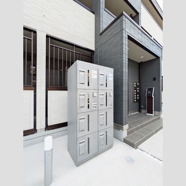 現地周辺 (宅配ボックス)