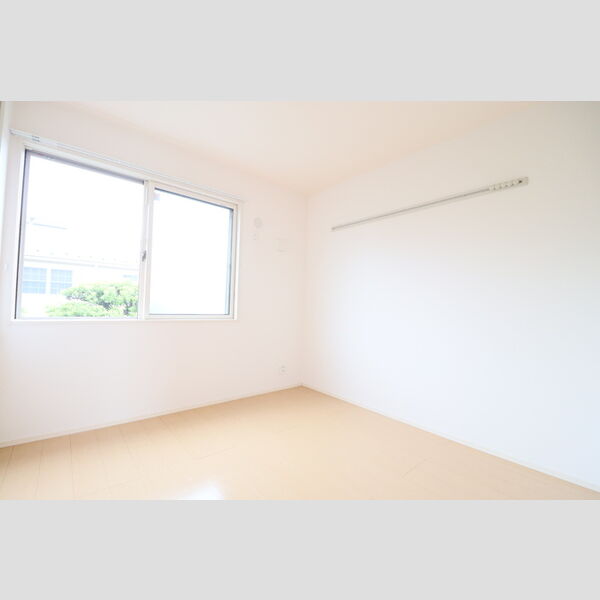 その他 (明るい内装仕上げです)