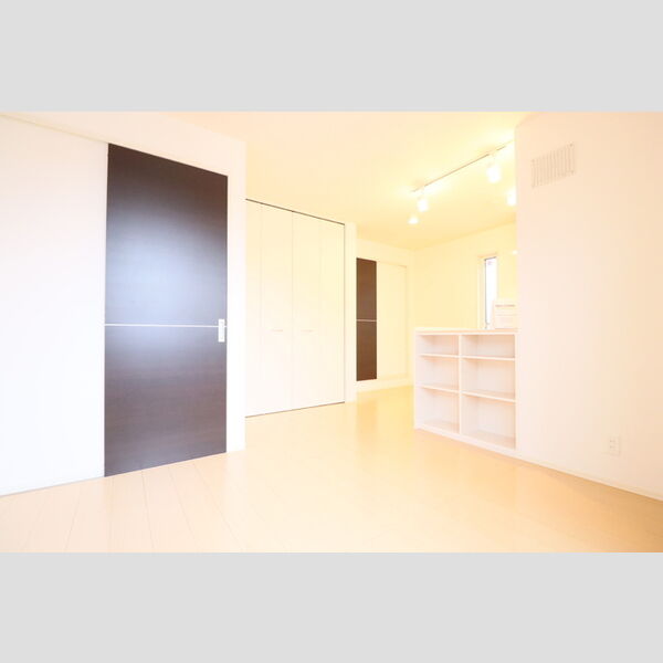 居室・リビング (使い勝手を考えた機能的なLDK)