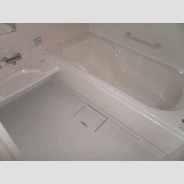 バス (1号室 浴室)