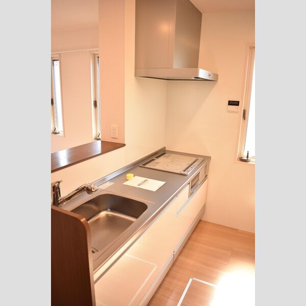 キッチン (システムキッチン)