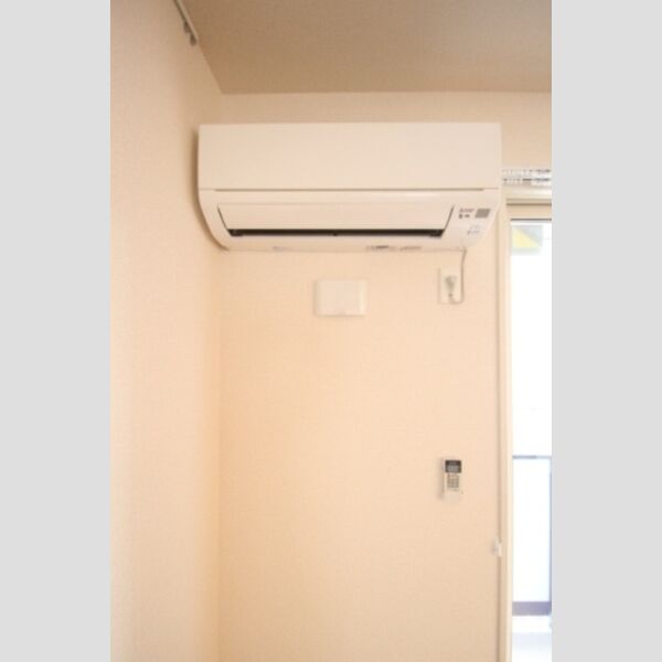 その他設備 (エアコン)