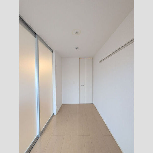 その他 (洋室)