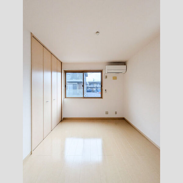 その他 (北側洋室6帖)