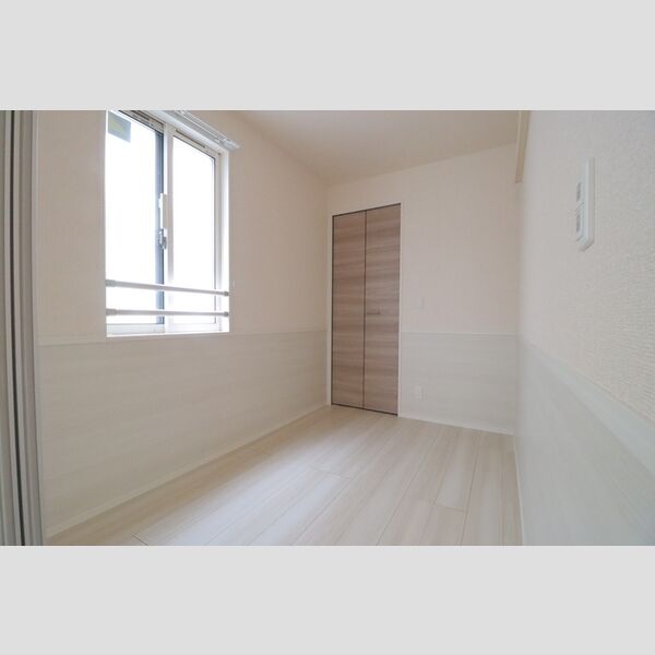 その他 (洋室3帖)