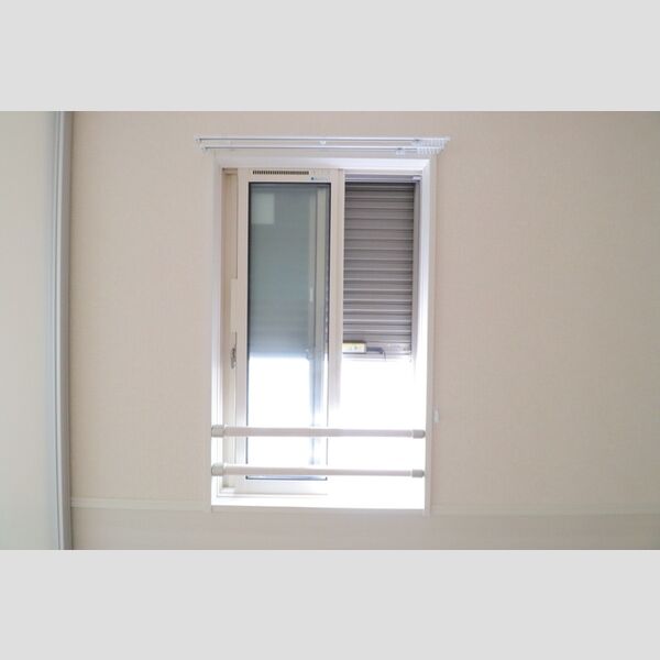 その他設備 (シャッター(洋室3帖))