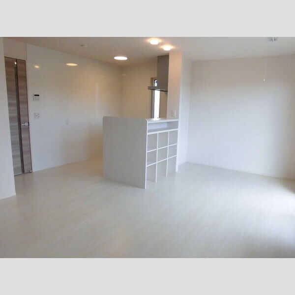 居室・リビング (広々とした14.1帖のLDK♪)