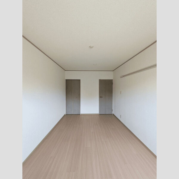 その他 (洋室)