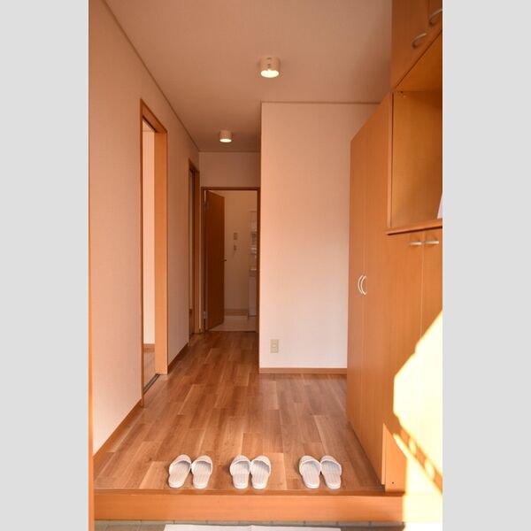 玄関 (玄関)