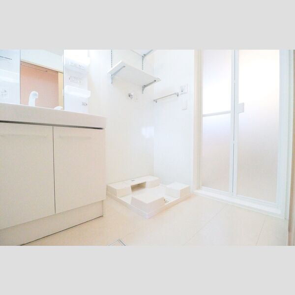 洗面所 (洗面室)