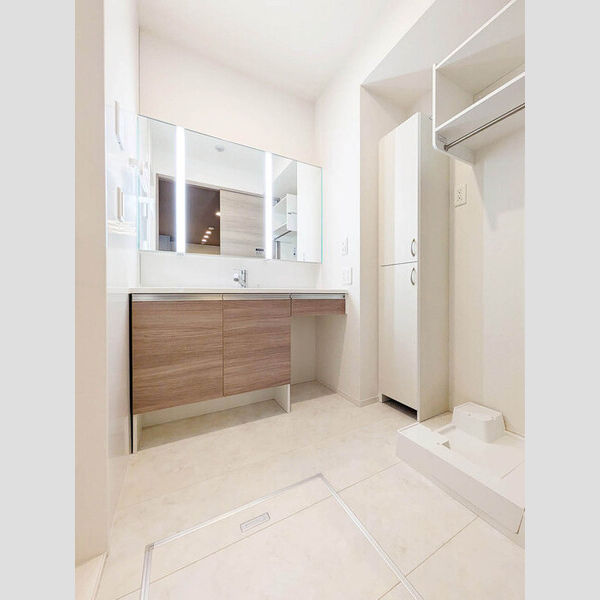 洗面所 (洗面室)