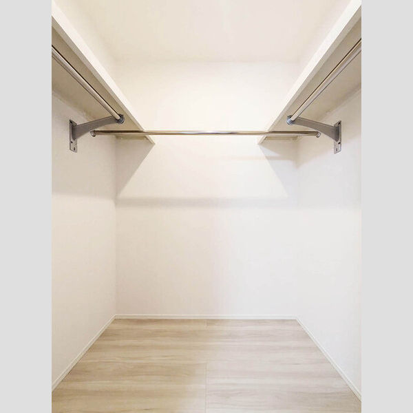 収納 (ウォークインクローゼット)