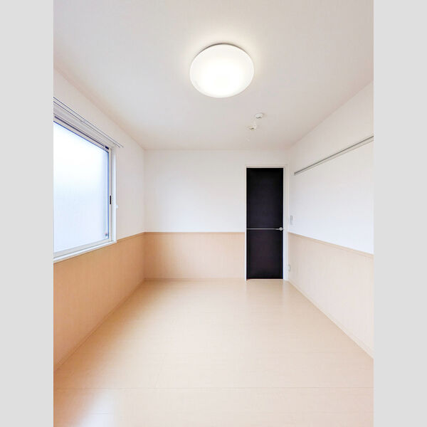 その他 (洋室6帖)