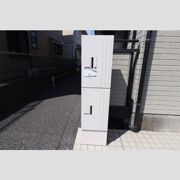 現地周辺 (宅配ボックス)