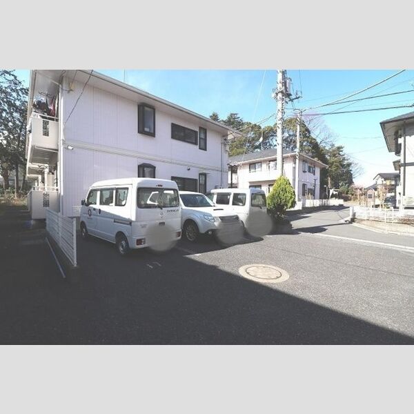 駐車場 (駐車場)