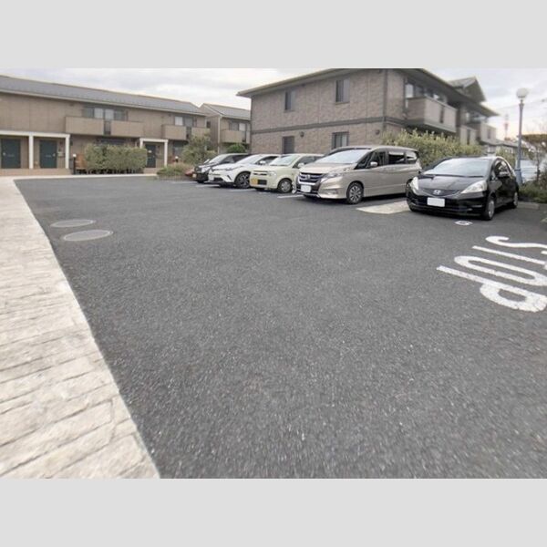 駐車場 (駐車場)
