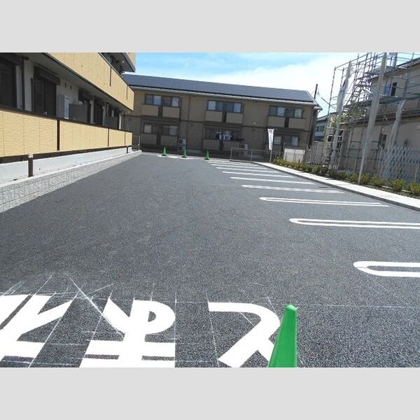 駐車場 (駐車場)