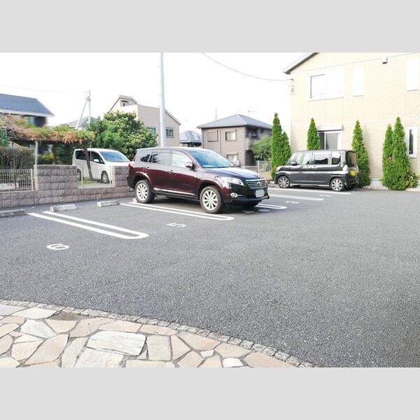 駐車場 (駐車場)
