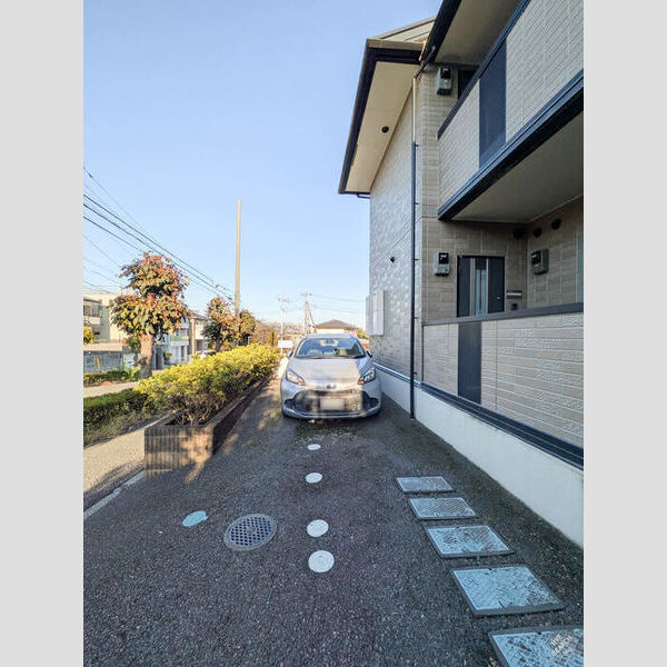 駐車場 (駐車場)