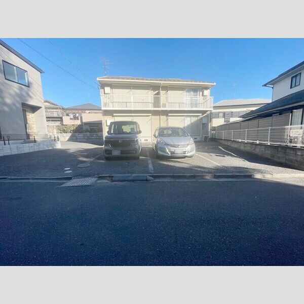 駐車場 (駐車場)