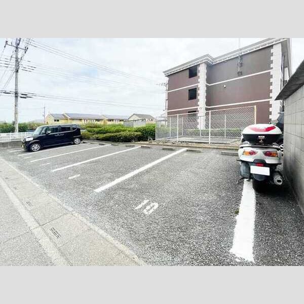 駐車場 (駐車場)
