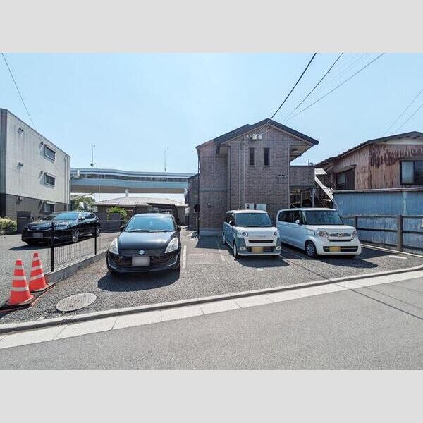 駐車場 (駐車場)