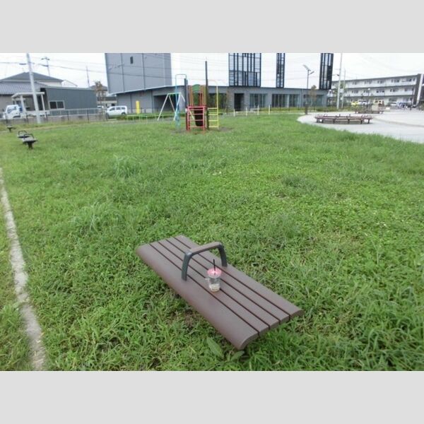 現地周辺 (美園3丁目第二公園)