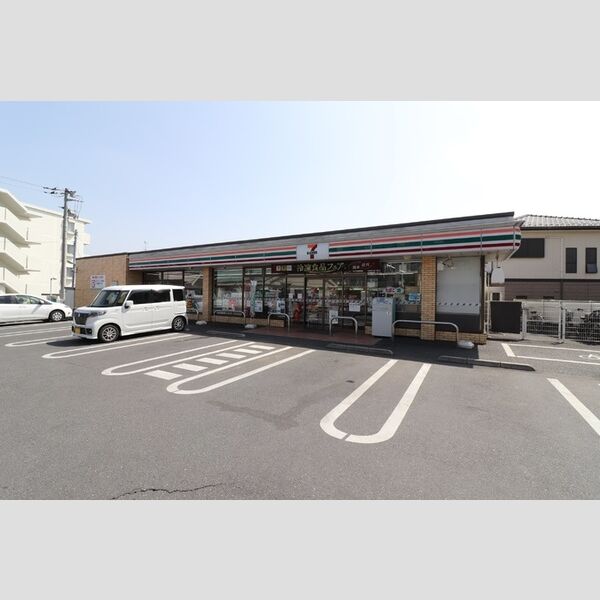 現地周辺 (★セブンイレブン★)