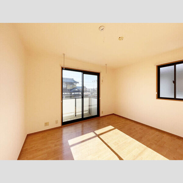 その他 (二階洋室)