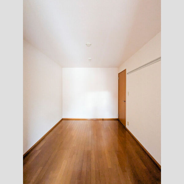 その他 (洋室)