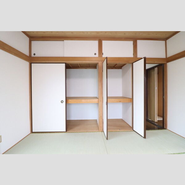 収納 (★押入★)
